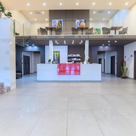Bhotel Лагонегро Екстериор снимка